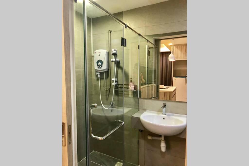Condo In Imago Mall 亚庇最大商场imago楼里公寓 코타키나발루에서가장큰쇼핑센터아파트 المظهر الخارجي الصورة